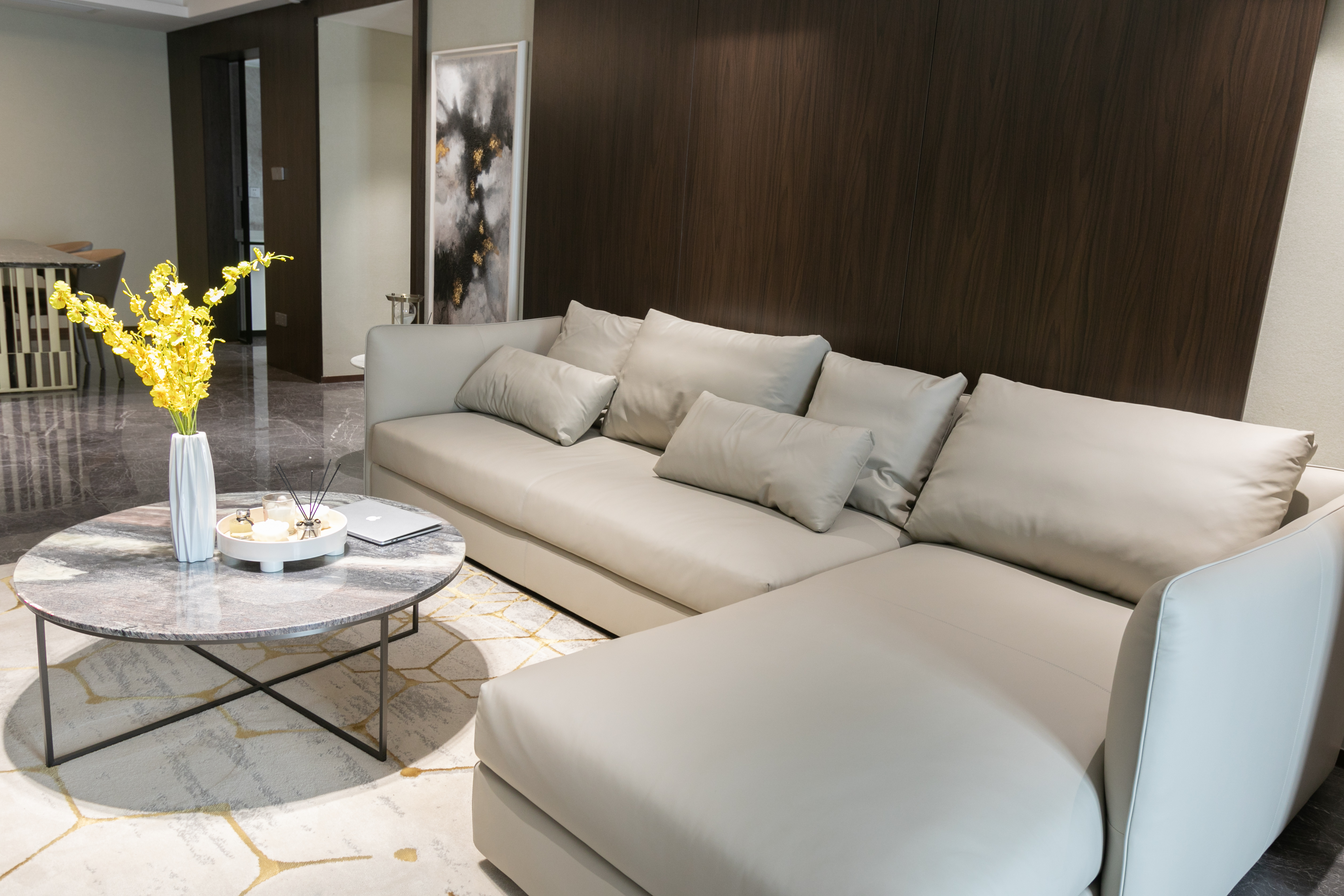 綠地西斯萊公館,意式極簡