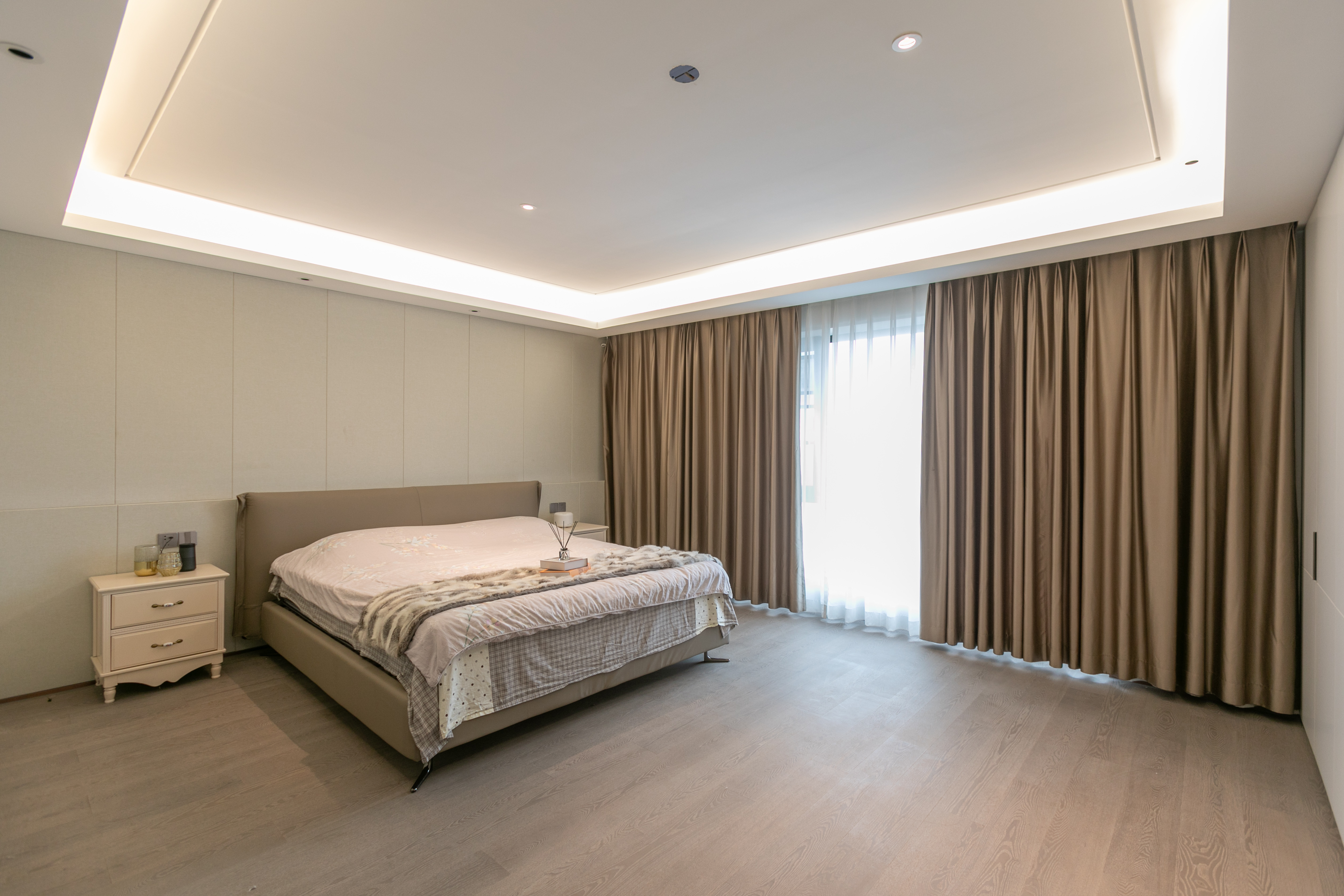 綠地西斯萊公館,意式極簡