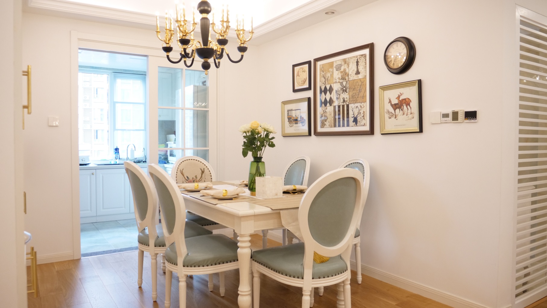 031101170675.jpg 餐廳3.jpg