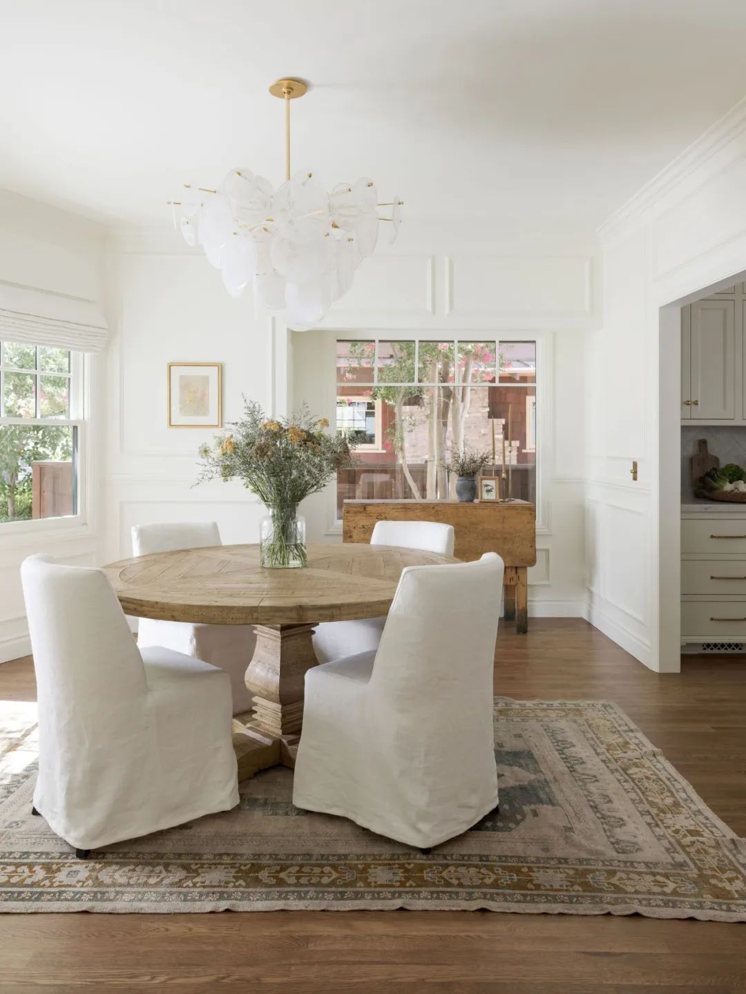 澳華裝飾,餐廳布局,武漢裝修設(shè)計(jì) 澳華裝飾,餐廳布局,武漢裝修設(shè)計(jì)