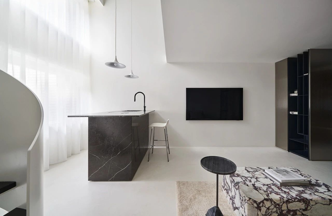 281424580458.jpg 281424580458.jpg